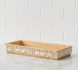 Tava Shell Bath Accessories