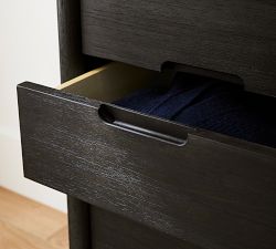 Manzanita 4-Drawer Dresser