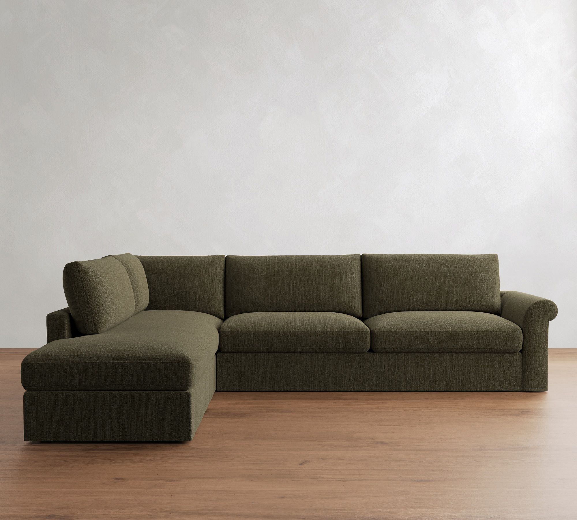 Westwood Roll Arm Slipcovered Return Bumper Sectional (120"-132")