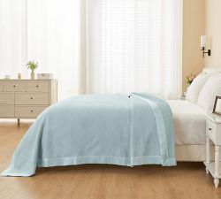 Maizy Silk Fleece Blanket With Satin Border