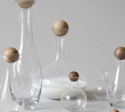 Nature White Oak Wine Carafe