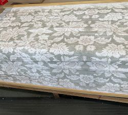 Open Box: Floral Print Tapestry (64"W x 49"H)