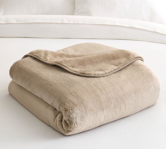 Cloud Plush Blanket