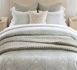 Dot Medallion Reversible Duvet Cover