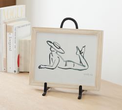 Black Metal Tabletop Frame Easel Stand