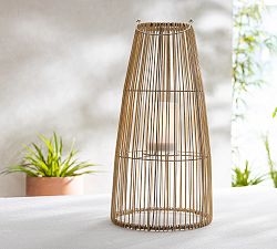 Faux Rattan Solar Lantern