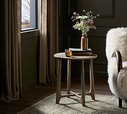 Rockmere Round Accent Table (20")