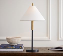 Kensington Metal Table Lamp (23")