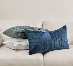 Xiomara Velvet Pillow