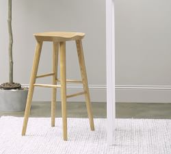 Vira Stool