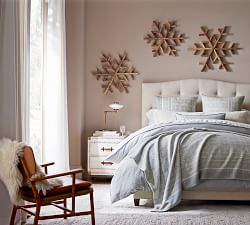 Elliot Curved Tufted Upholstered Bed