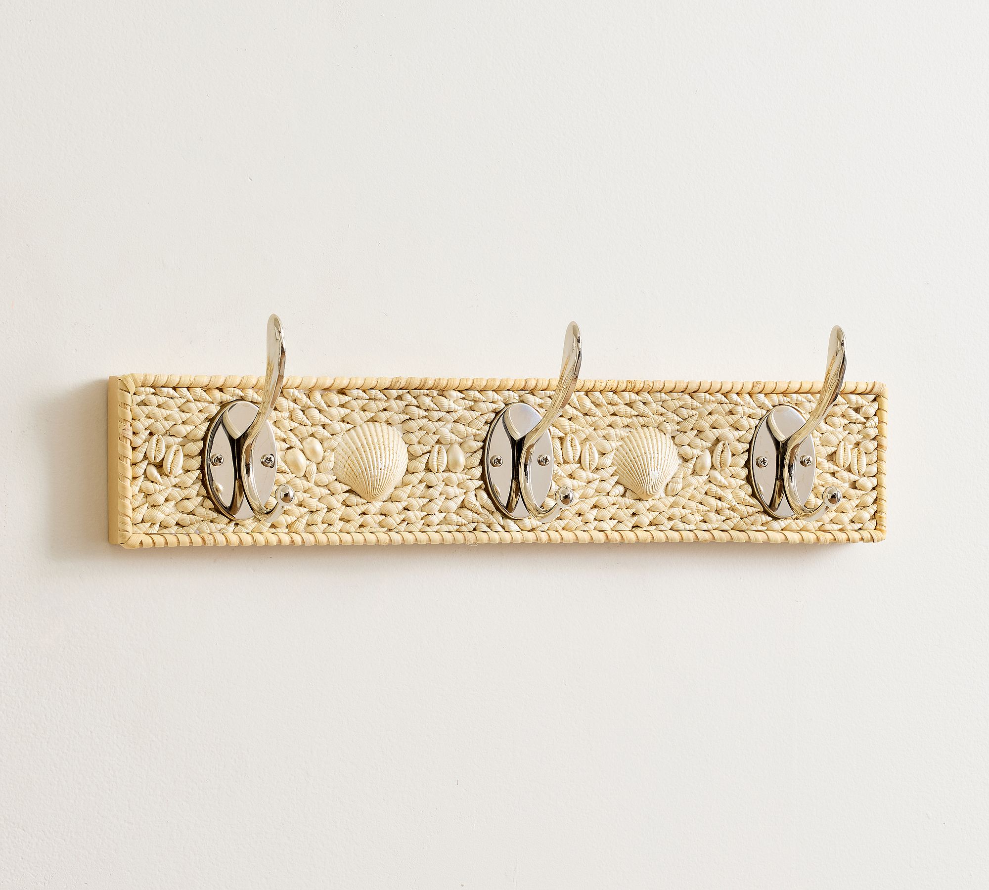 Tava Shell Row of Hooks (18")