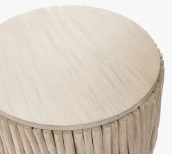 Shorewood Round Coffee Table (20"-30")
