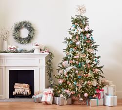 Handcrafted Beachcomber Basket Tree Collar