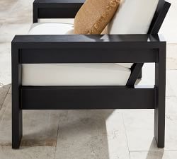 Malibu Metal Grand Outdoor Lounge Chair (39")