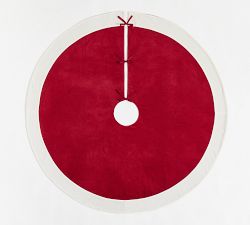 Classic Velvet Tree Skirt