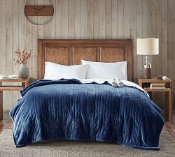 Woolrich Heated Plush To Berber Blanket