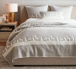 Winter Deer Reversible Applique Quilt