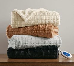Beautyrest Textured Faux Fur Heated Throw