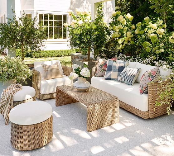Furniture Front Porch Pillows Fall Front Porch Pillows Patio Decorating Ideas Fall Patio Pillows Decorate A  Porch Or Sunroom For