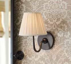 Baylor Pleated Shade Sconce (10")
