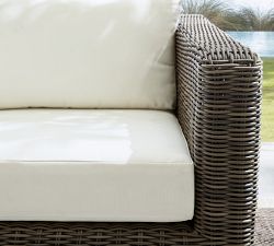 Huntington Wicker 5-Piece Square Arm Outdoor Sectional (99")