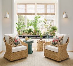 Valerie Outdoor Metal Sconce (10")