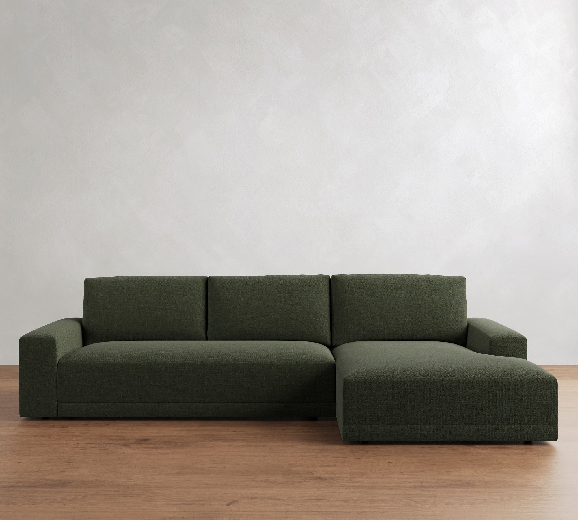 Rutherford Chaise Sectional (136")