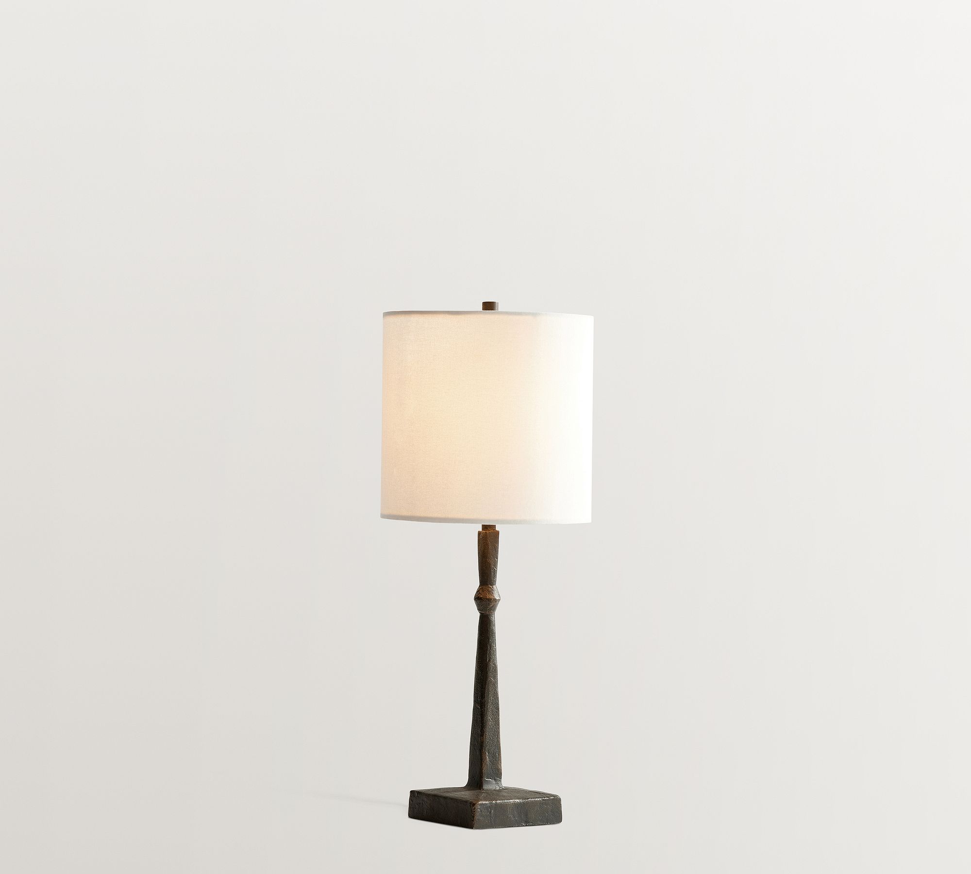 Porter Metal USB Table Lamp (16"-21")