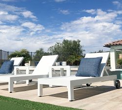 Canva Metal Sling Outdoor Single Chaise Lounge with Wheels