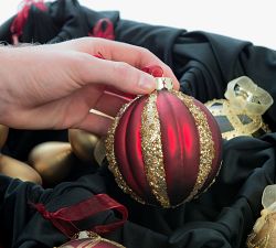 Ornament Storage Bag with Adjustable Tray