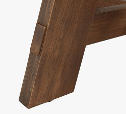 Sara Round Dining Table