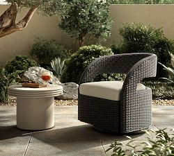Encinitas Wicker Outdoor Curved Swivel Lounge Chair (27")
