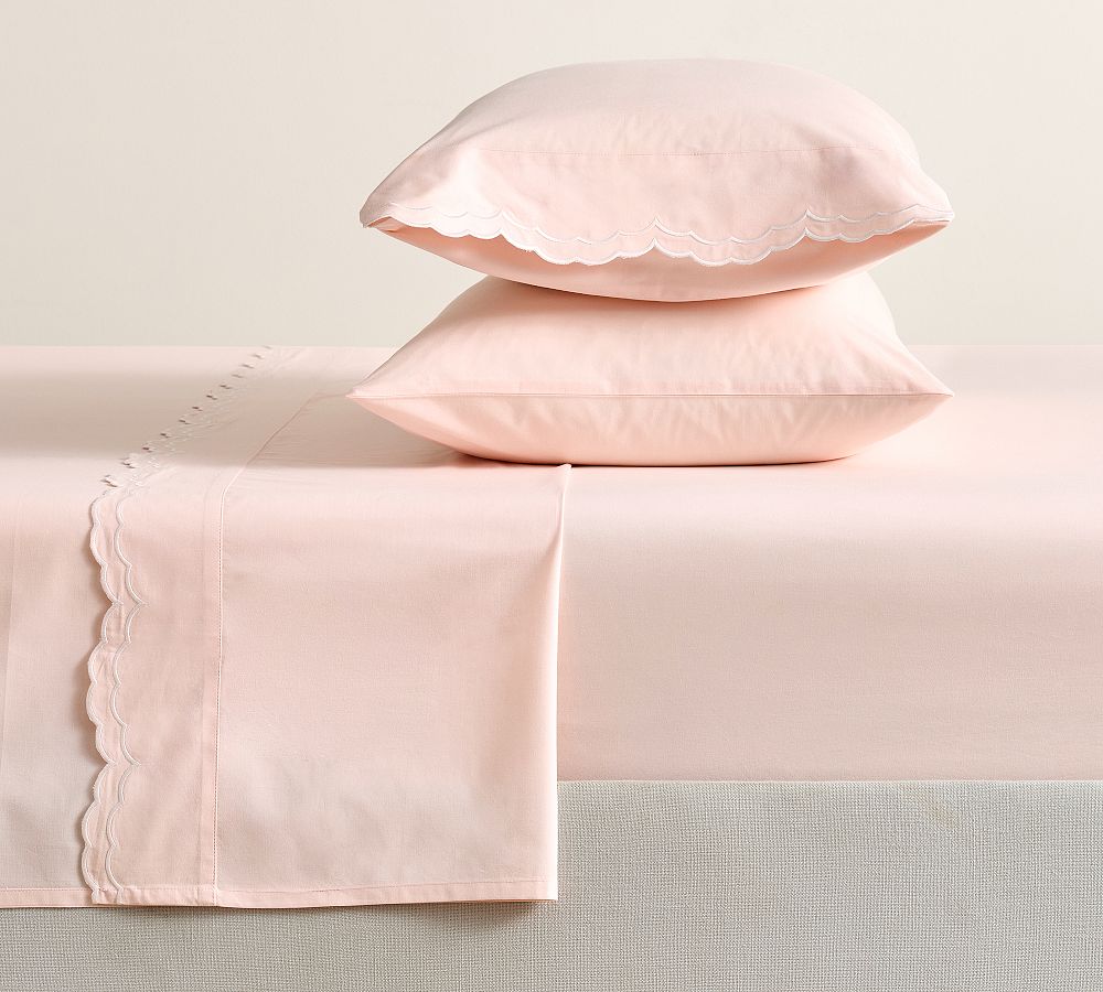 Cynthia Rowley Scalloped Embroidered Sheet Set - Pink/White, Cal. King