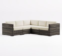 Huntington Wicker 5-Piece Square Arm Outdoor Sectional (99")