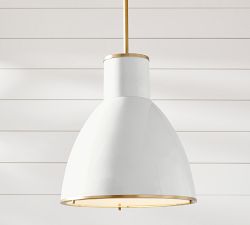 Valerie Metal Indoor/Outdoor Pendant (18")