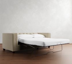 Chesterfield Square Arm Sleeper Sofa (84")