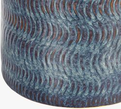 Willow Ceramic Round Outdoor Accent Table (13")