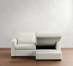 Shasta Square Arm Reversible Chaise Sectional (83"&ndash;84")