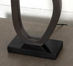 Jasia Metal Table Lamp (23")