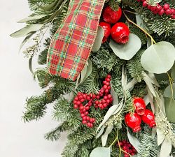 Handcrafted Fresh Evergreen and Red Berry Indoor/Outdoor Botanicals
