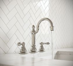 Essa Metal Lever Handle Bathroom Sink Faucet