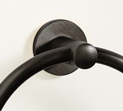 Linden Towel Ring
