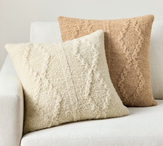 Diamond Cable Knit Pillow Cover