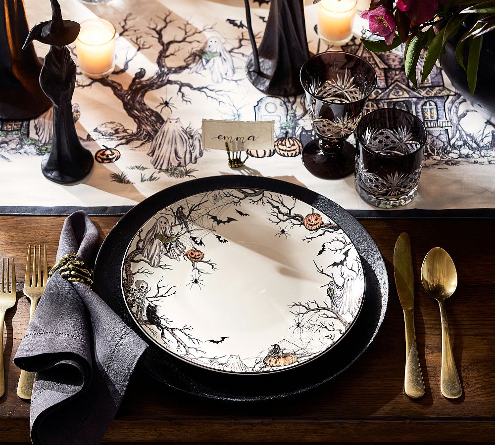 Midnight Manor Stoneware Dinner Plates - Set of 4