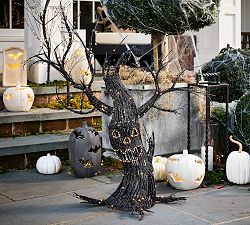 Lit Jack O'Lantern Willow Tree