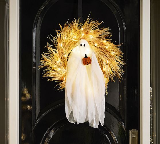 Mr. Gus the Ghost Wreath