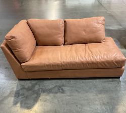 Open Box: Turner Petite Leather Right Return Bumper without Nailheads - Mason Pebble Caramel, Dark Walnut