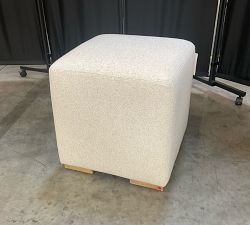 Open Box: Universal Cube - Performance Boucle Oatmeal, Seadrift