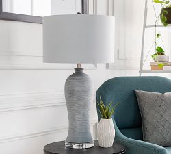 Alaunia Concrete Table Lamp (31")